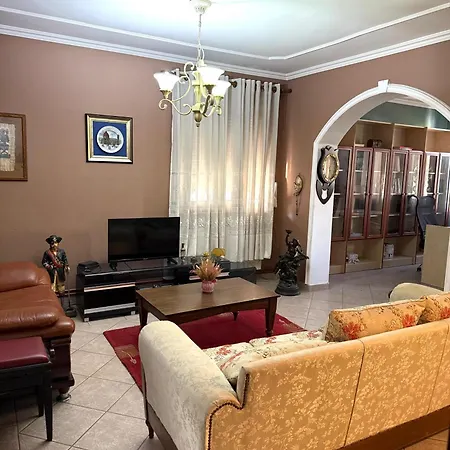 Central Tirana Apartment Apartment